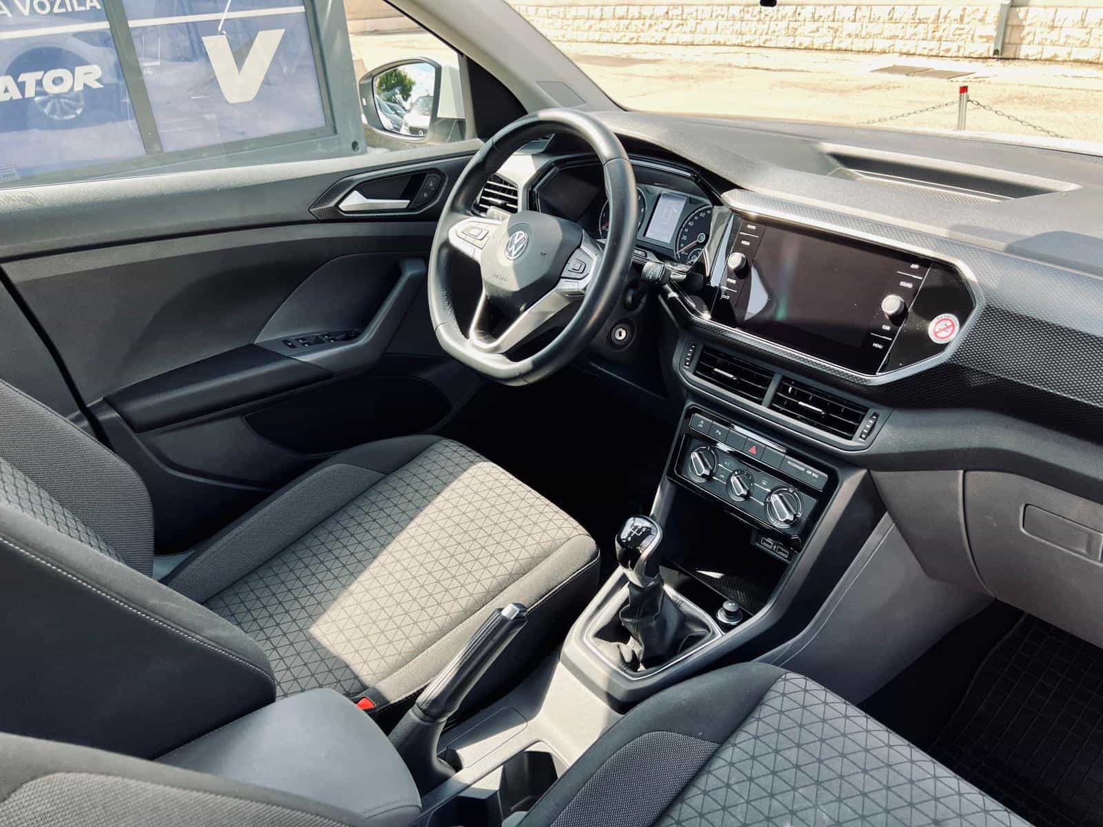 Volkswagen T-CROSS 1.0 TSI