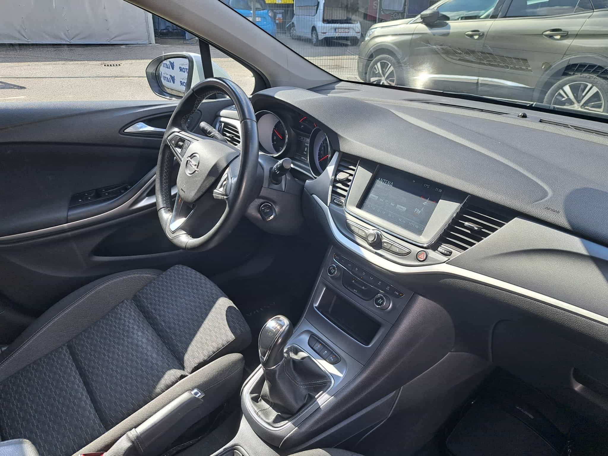 Opel Astra 1.5 CDTI