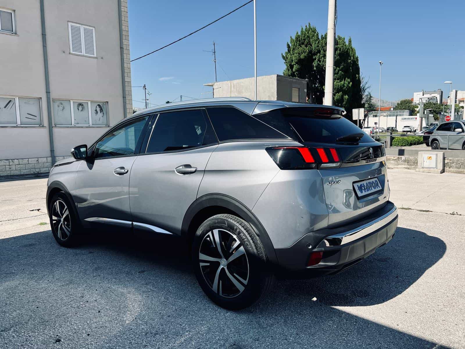 Peugeot 3008 1,5 BlueHDI