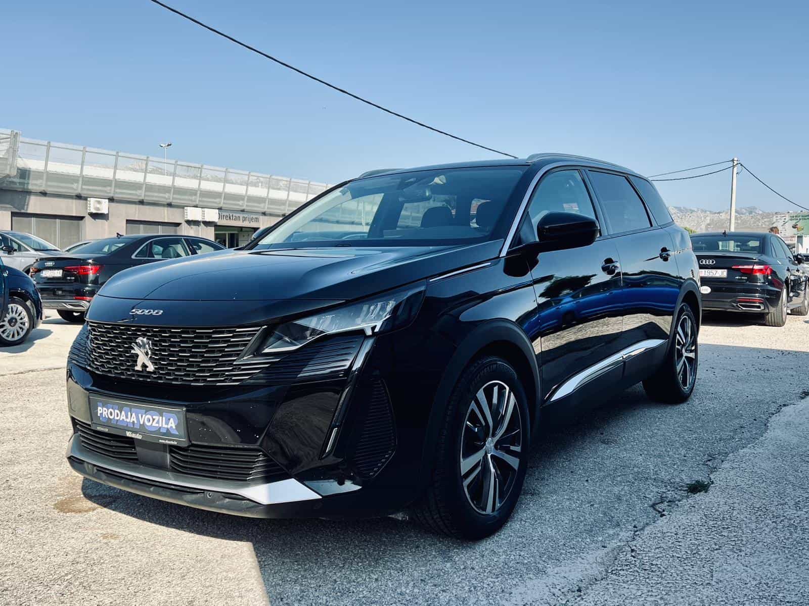 Peugeot 5008 1,5 BlueHDI AUT.
