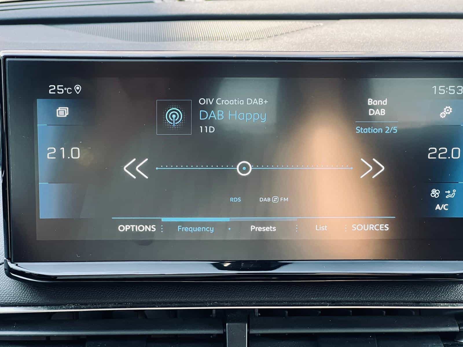 Peugeot 5008 1,5 BlueHDI AUT.