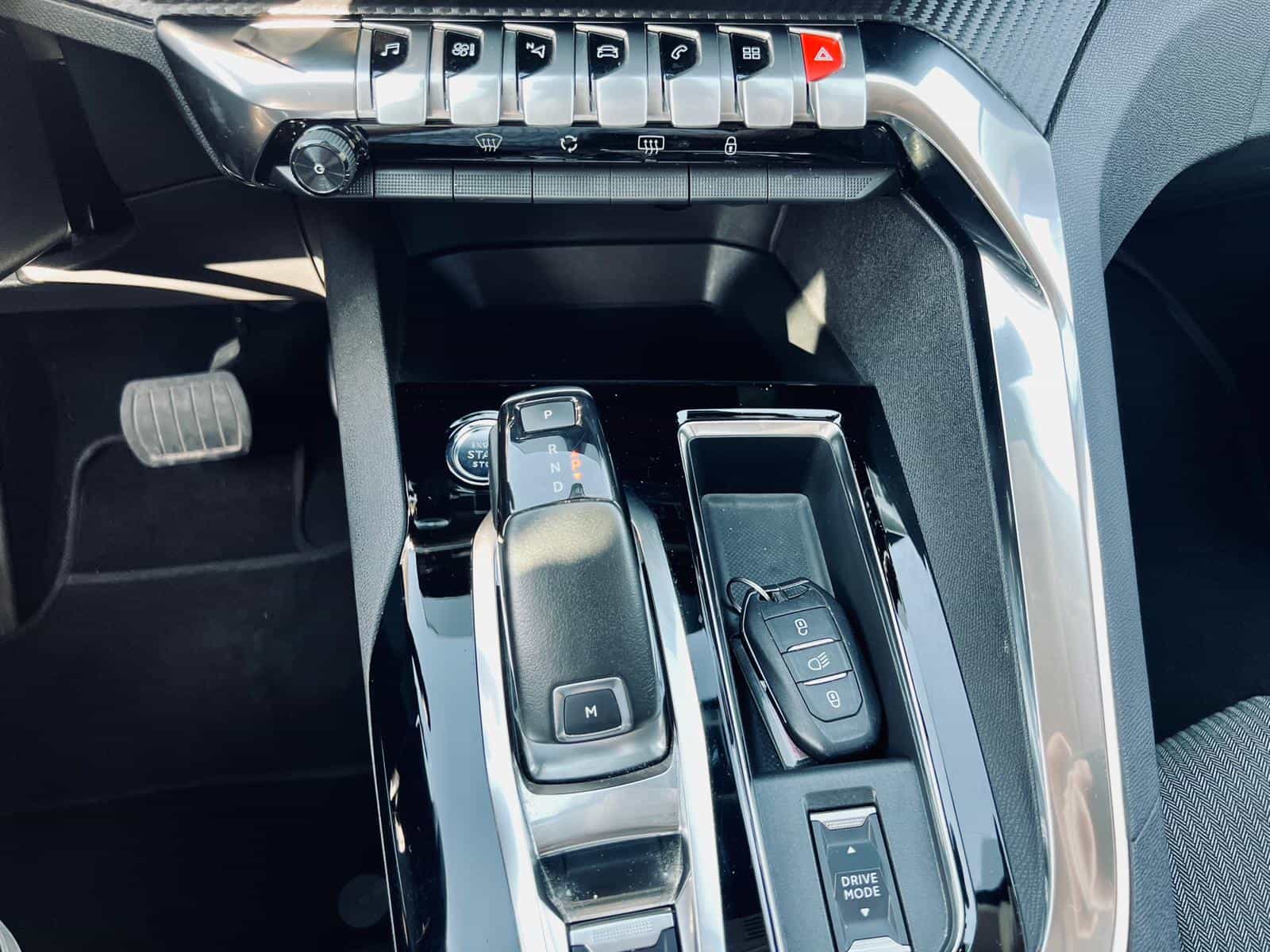Peugeot 5008 1,5 BlueHDI AUT.