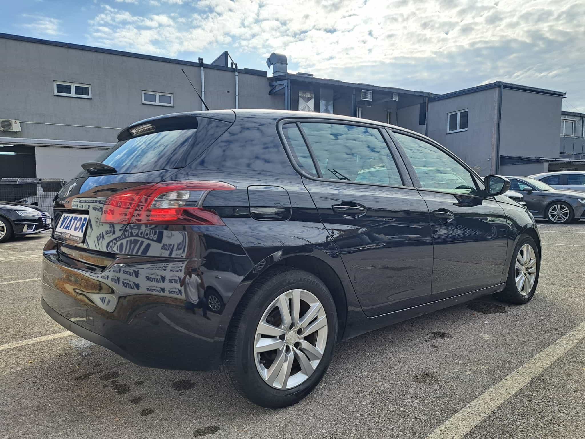 Peugeot 308 1,5 BlueHDi