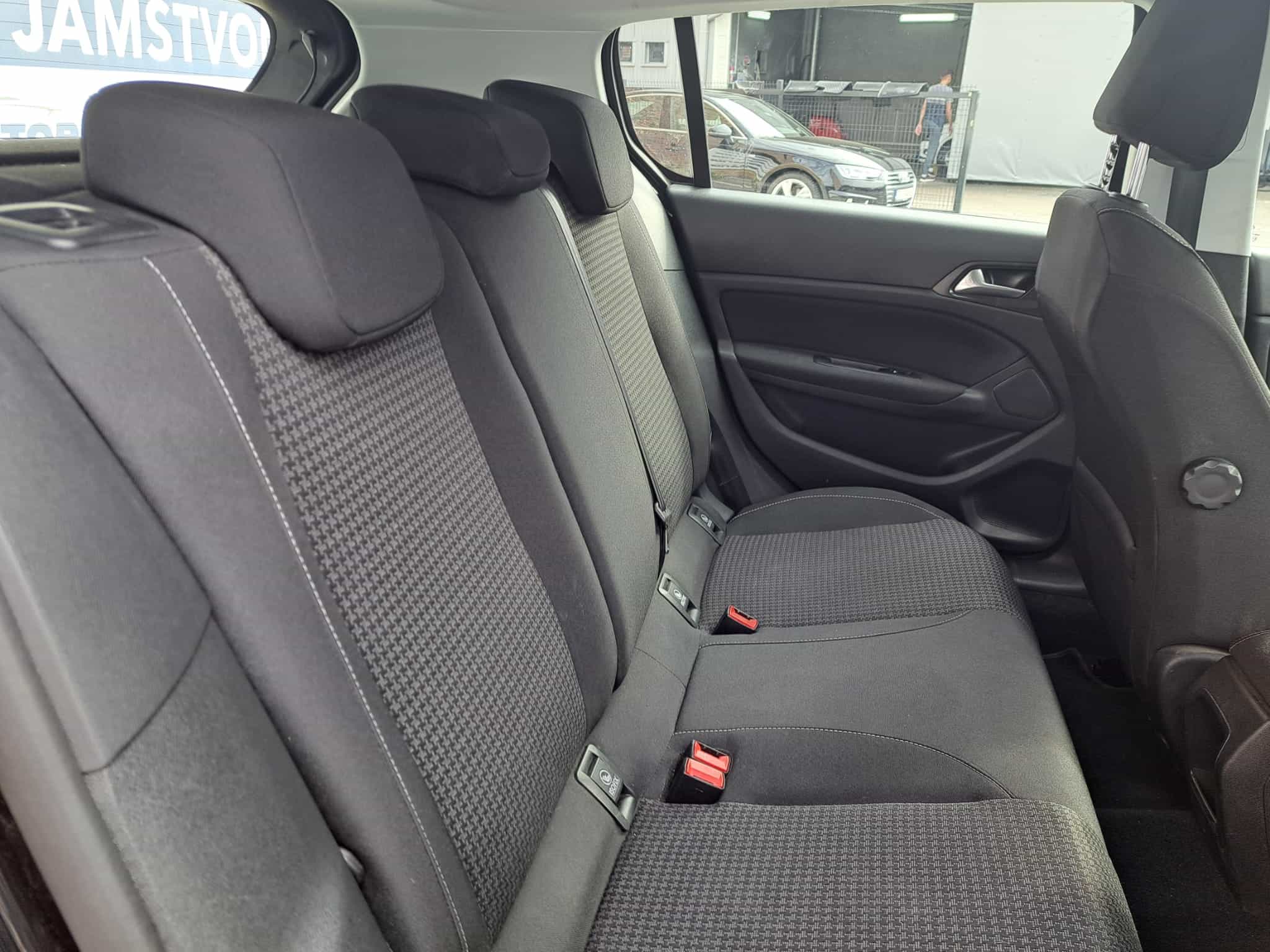 Peugeot 308 1,5 BlueHDi