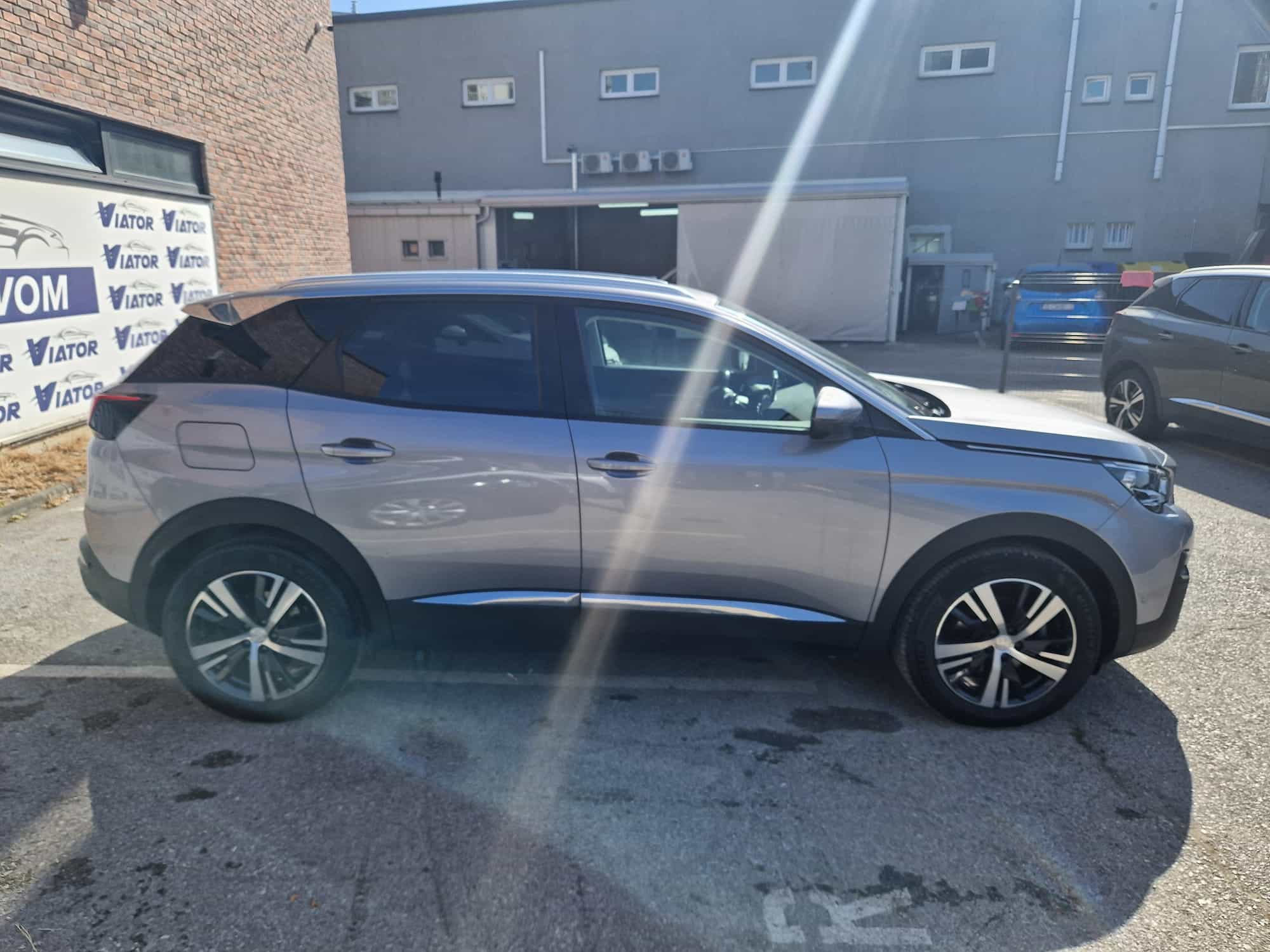 Peugeot 3008 1,5 BlueHDI