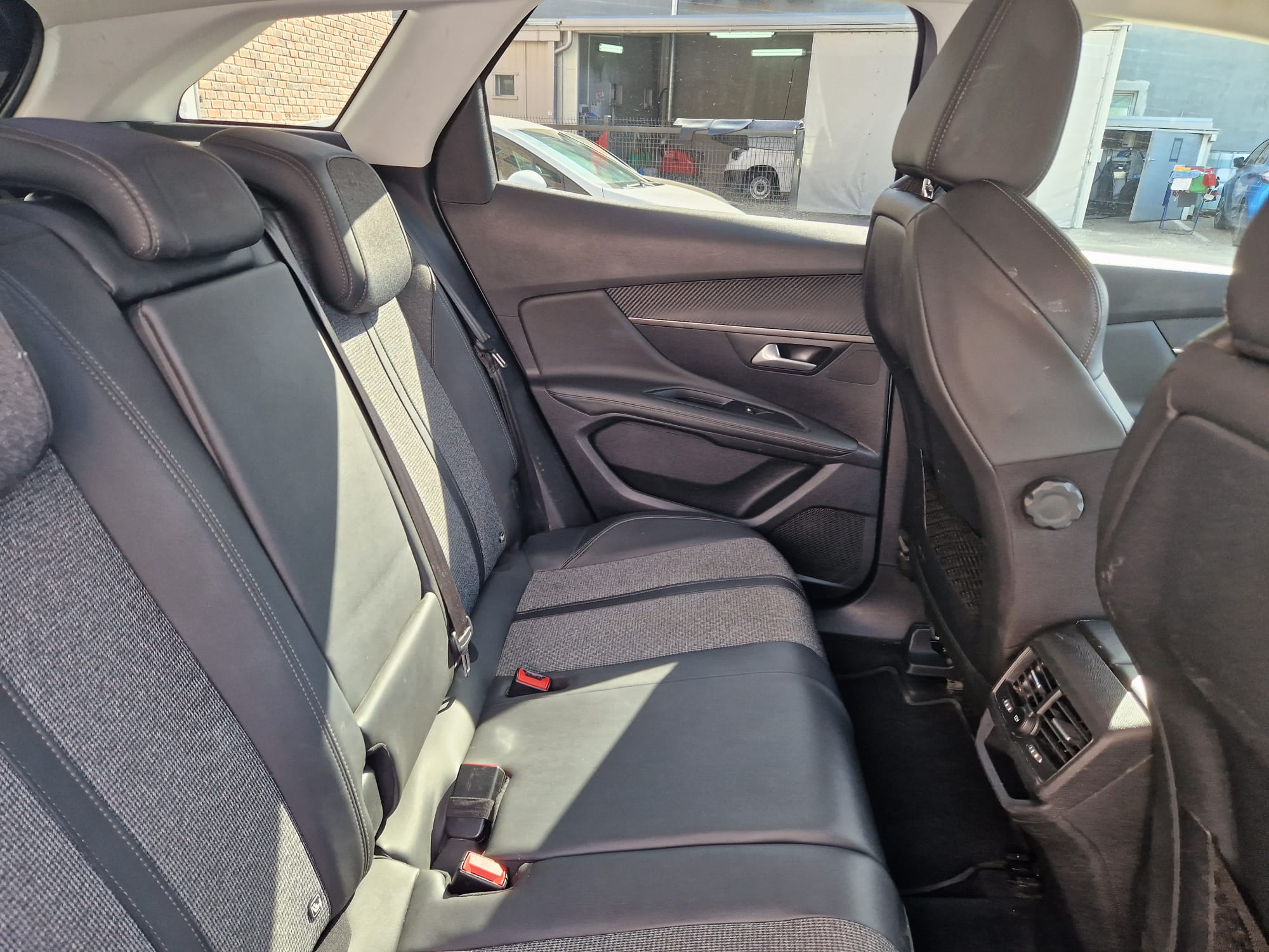 Peugeot 3008 1,5 BlueHDI