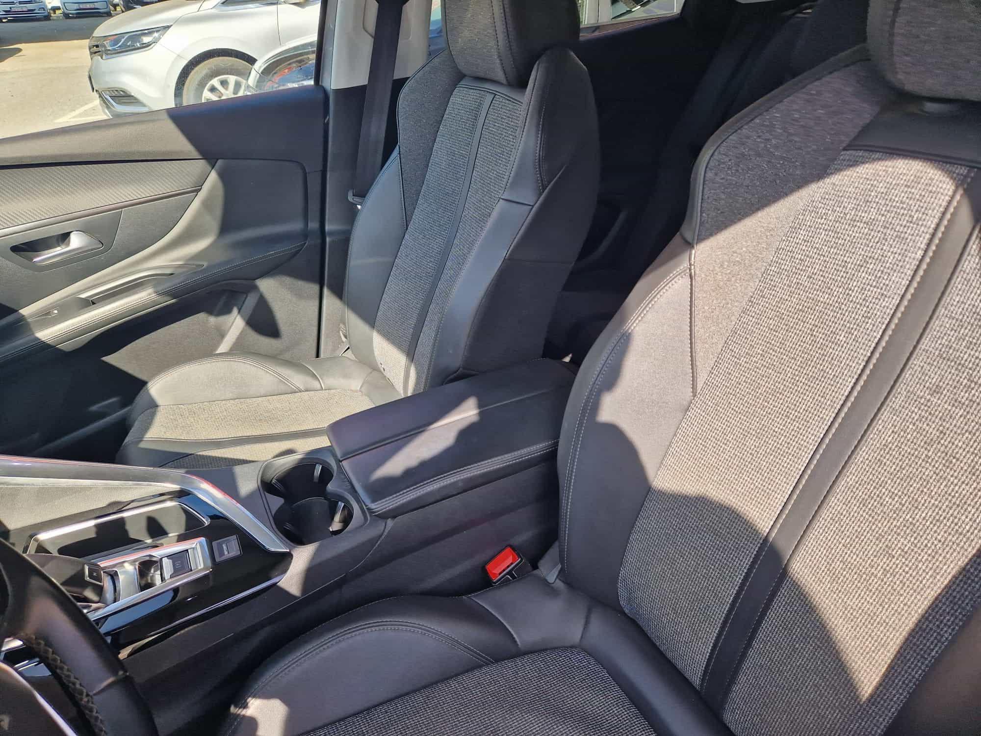 Peugeot 3008 1,5 BlueHDI