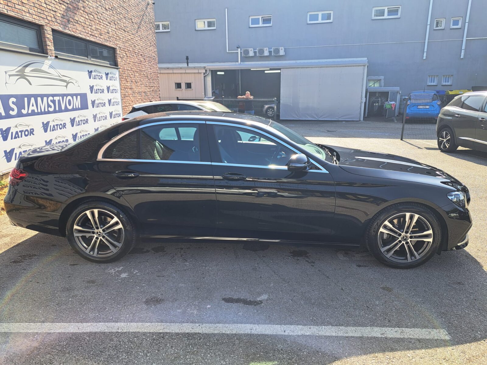 Mercedes-Benz E-klasa E 220