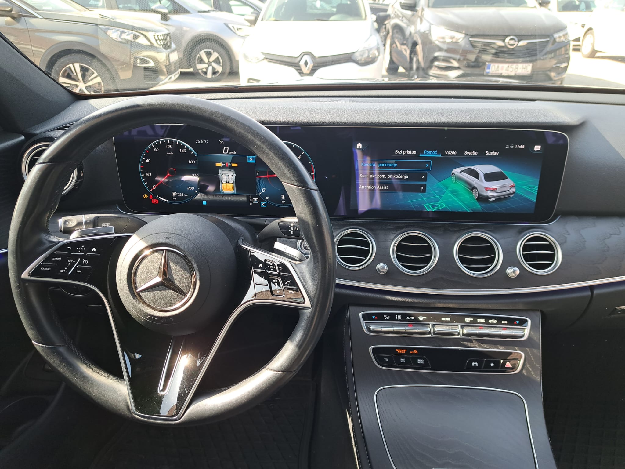 Mercedes-Benz E-klasa E 220