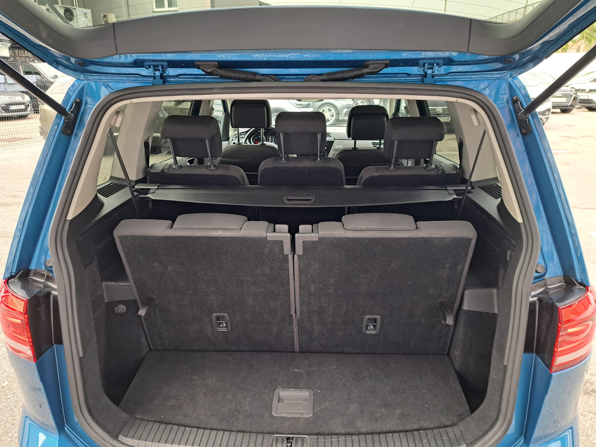 Volkswagen Touran 2.0 TDI AUT.