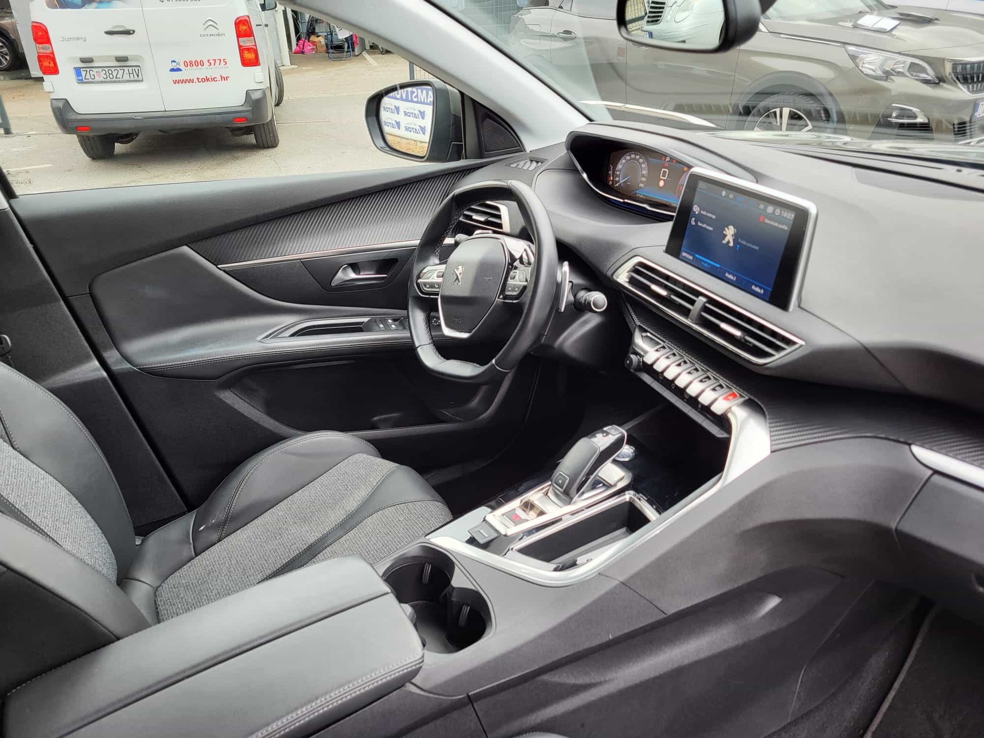 Peugeot 3008 1,5 BlueHDI
