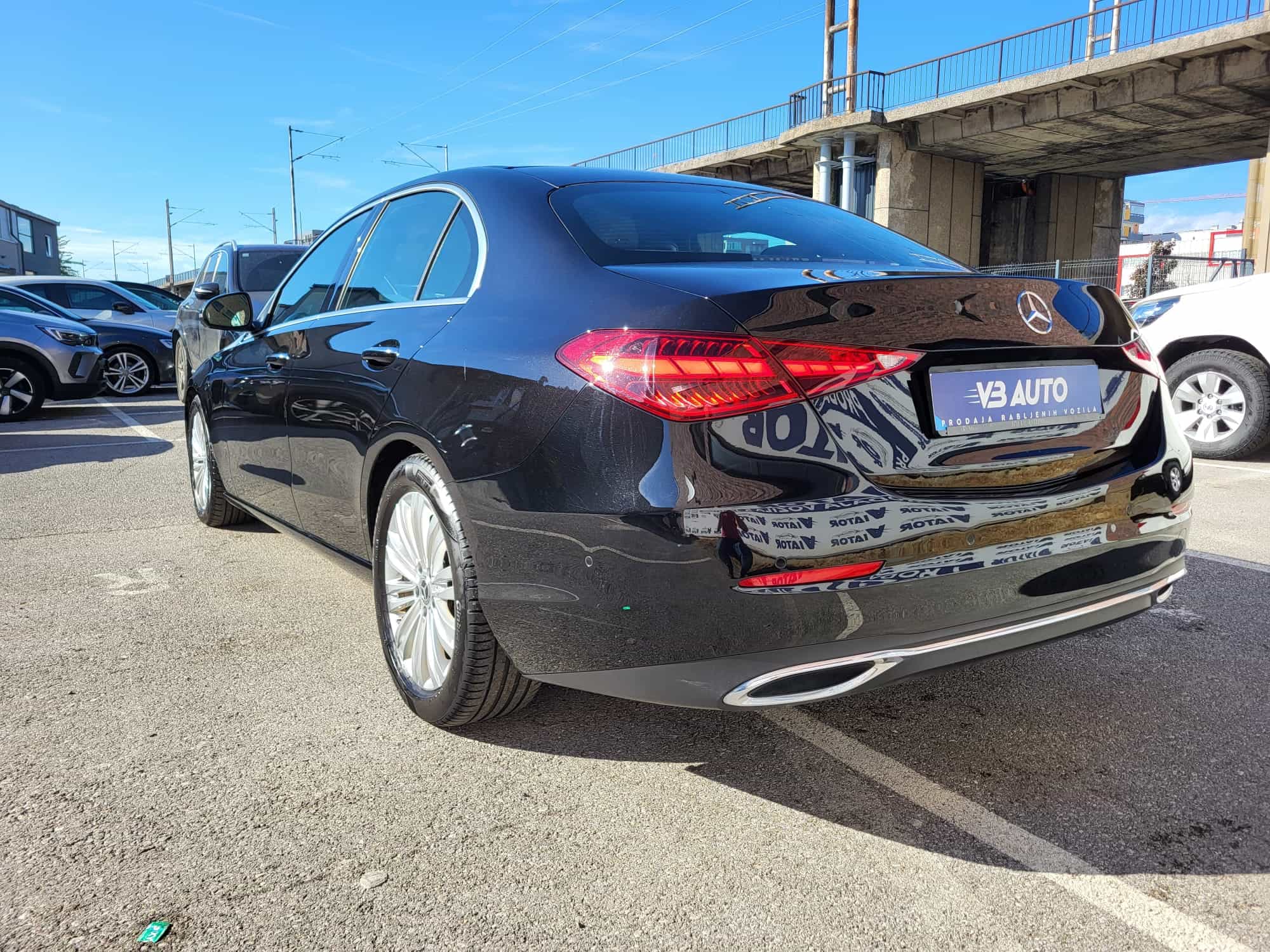 Mercedes-Benz C-klasa 220 4MATIC