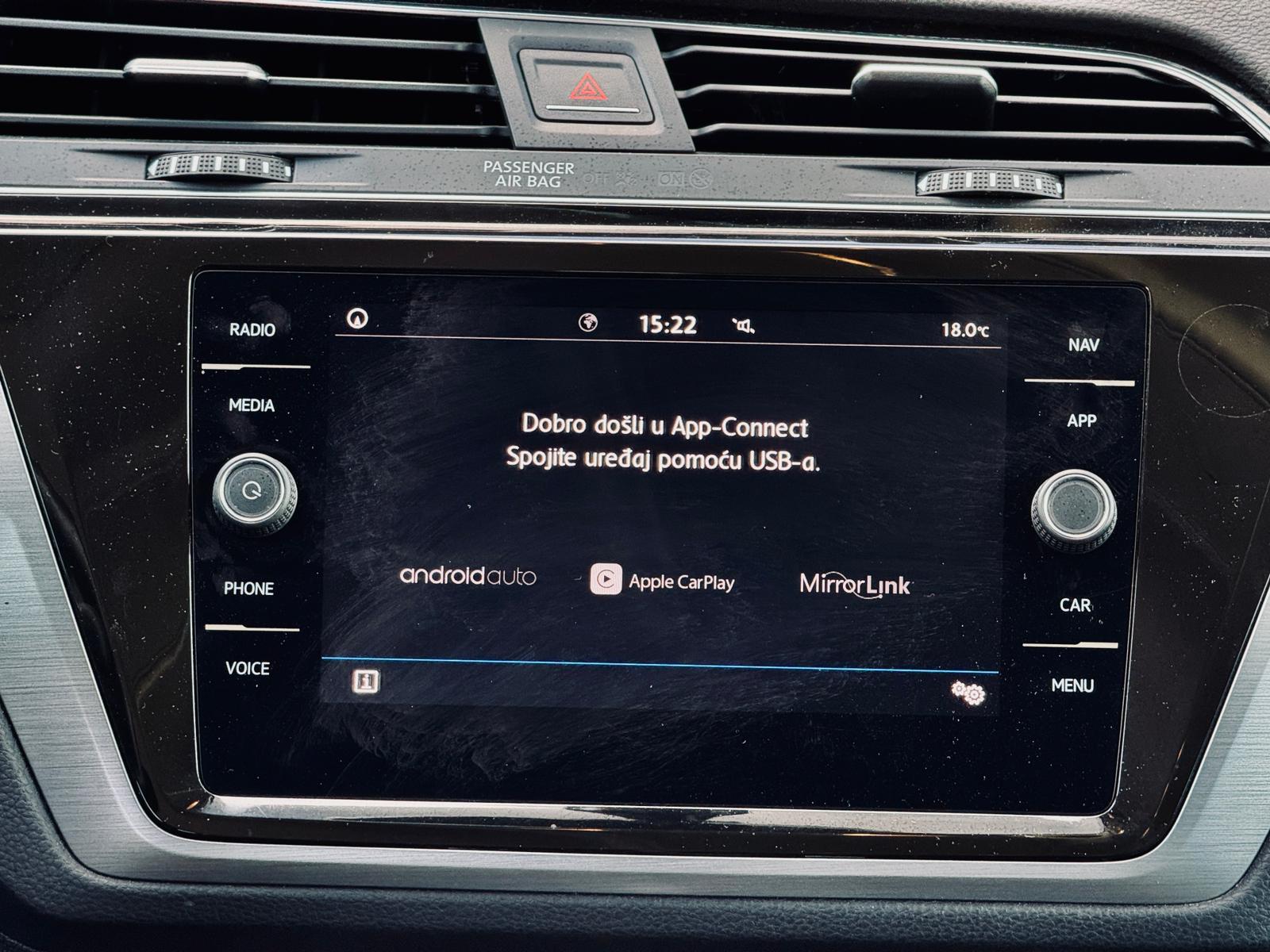 VW Touran 2.0 TDI | AUT R-line