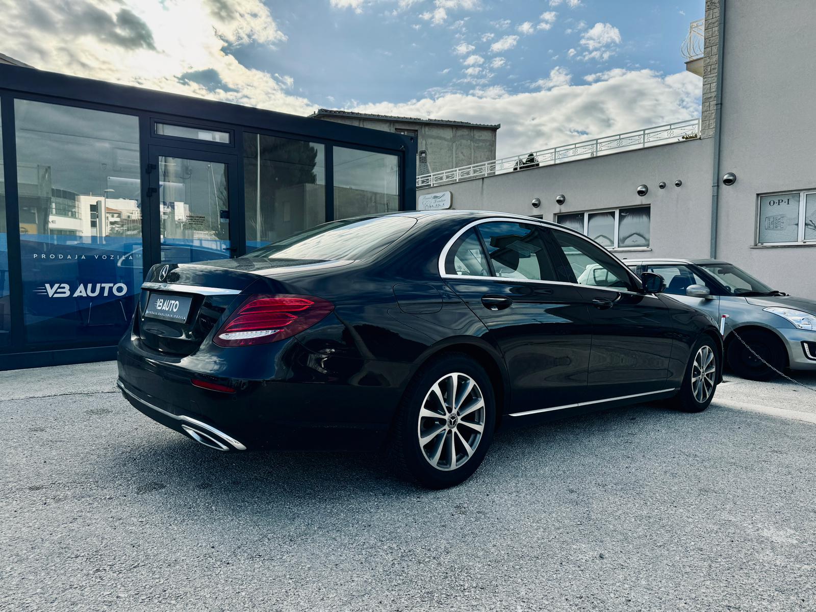 Mercedes E-class 220 D AUT. / Avantgarde