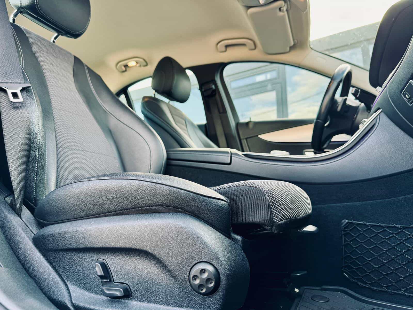 Mercedes E-class 220 D AUT. / Avantgarde