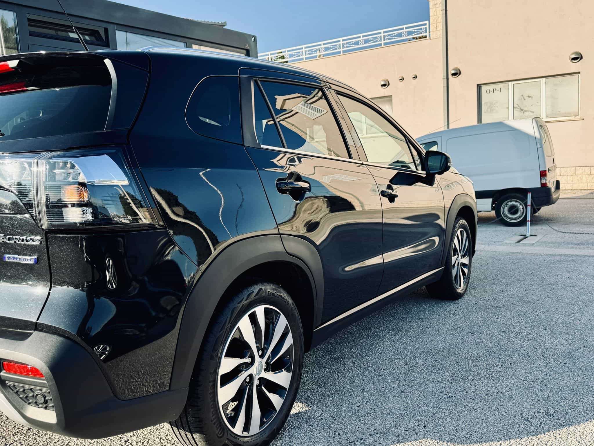 Suzuki SX4 S-Cross 1,4 / Hybrid