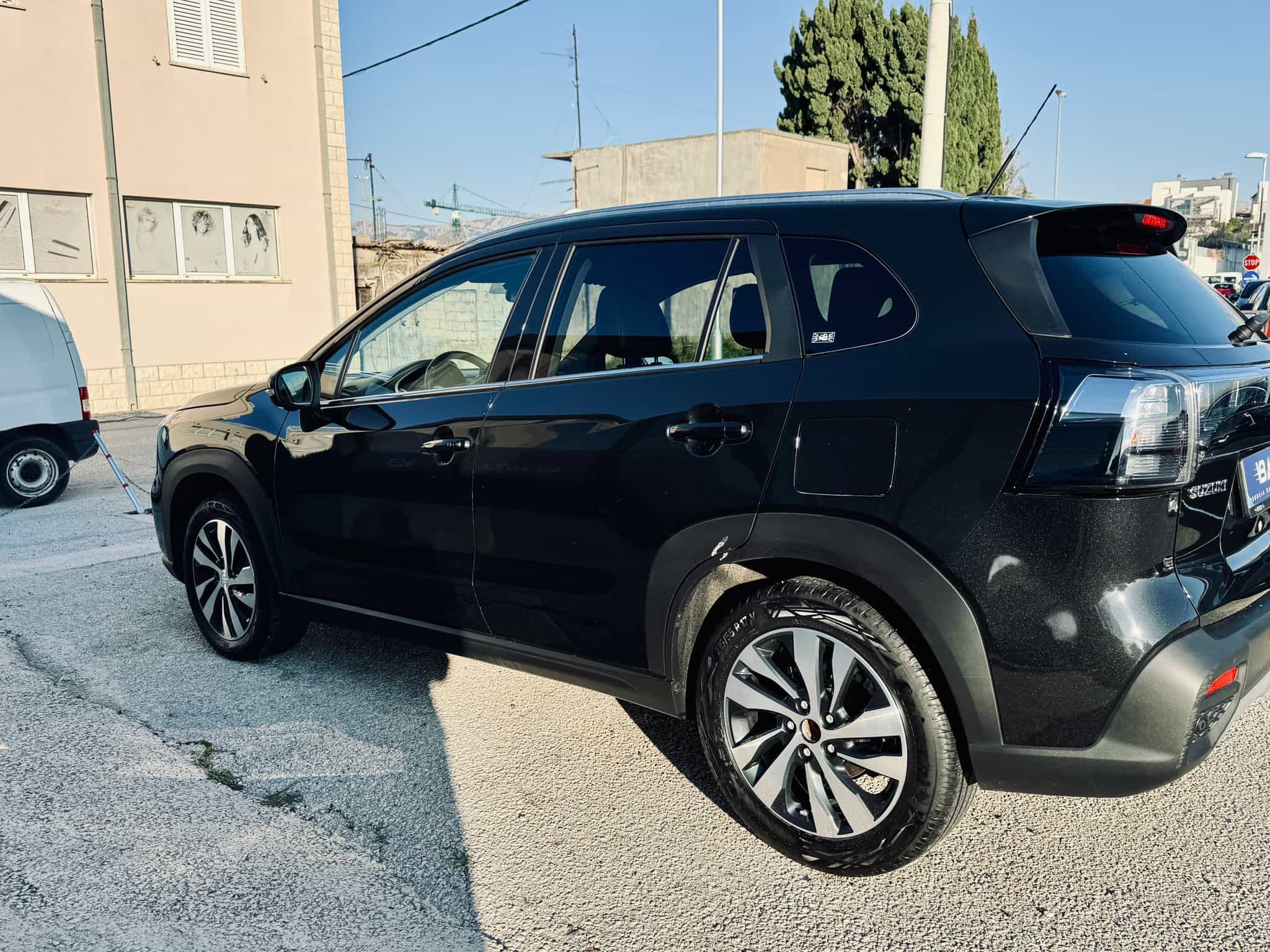 Suzuki SX4 S-Cross 1,4 / Hybrid