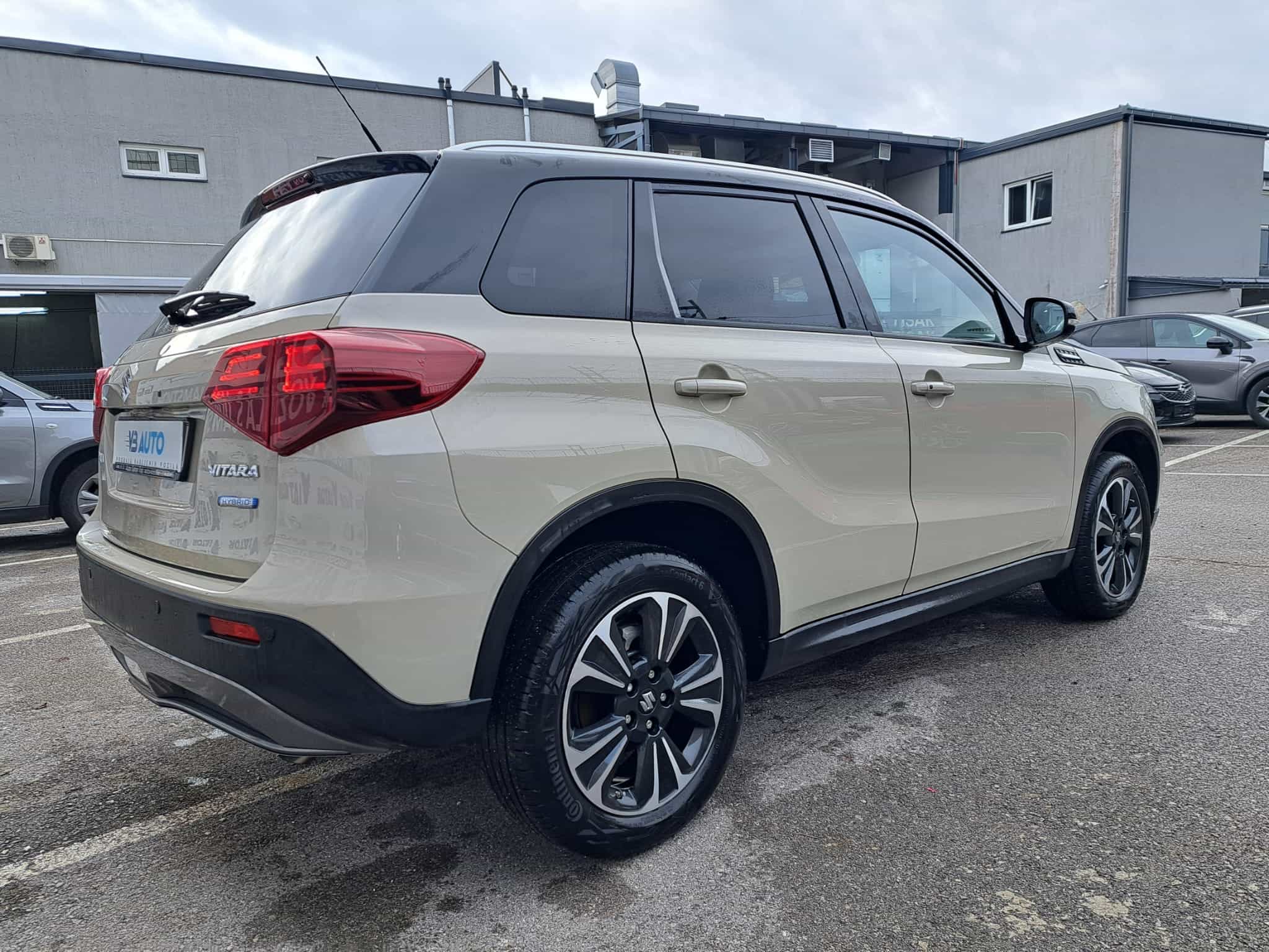 Suzuki Vitara 1,4 Elegance / Hybrid