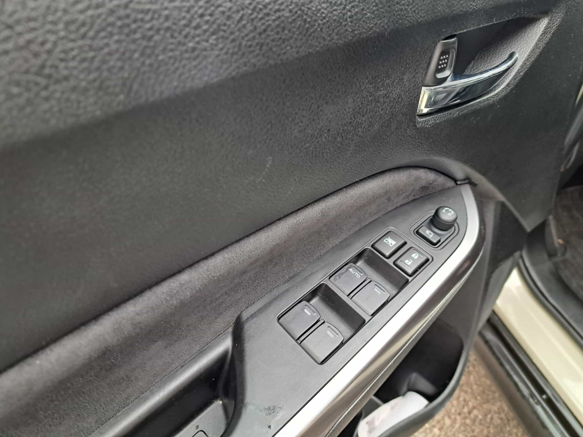 Suzuki Vitara 1,4 Elegance / Hybrid