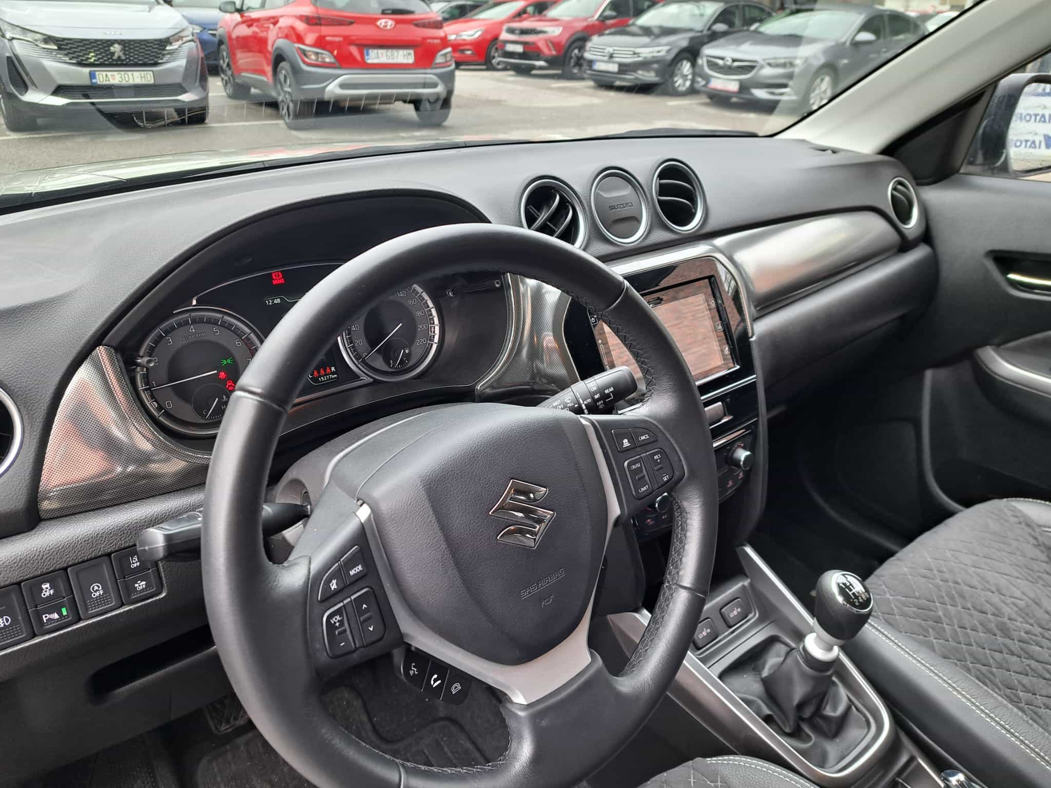 Suzuki Vitara 1,4 Elegance / Hybrid