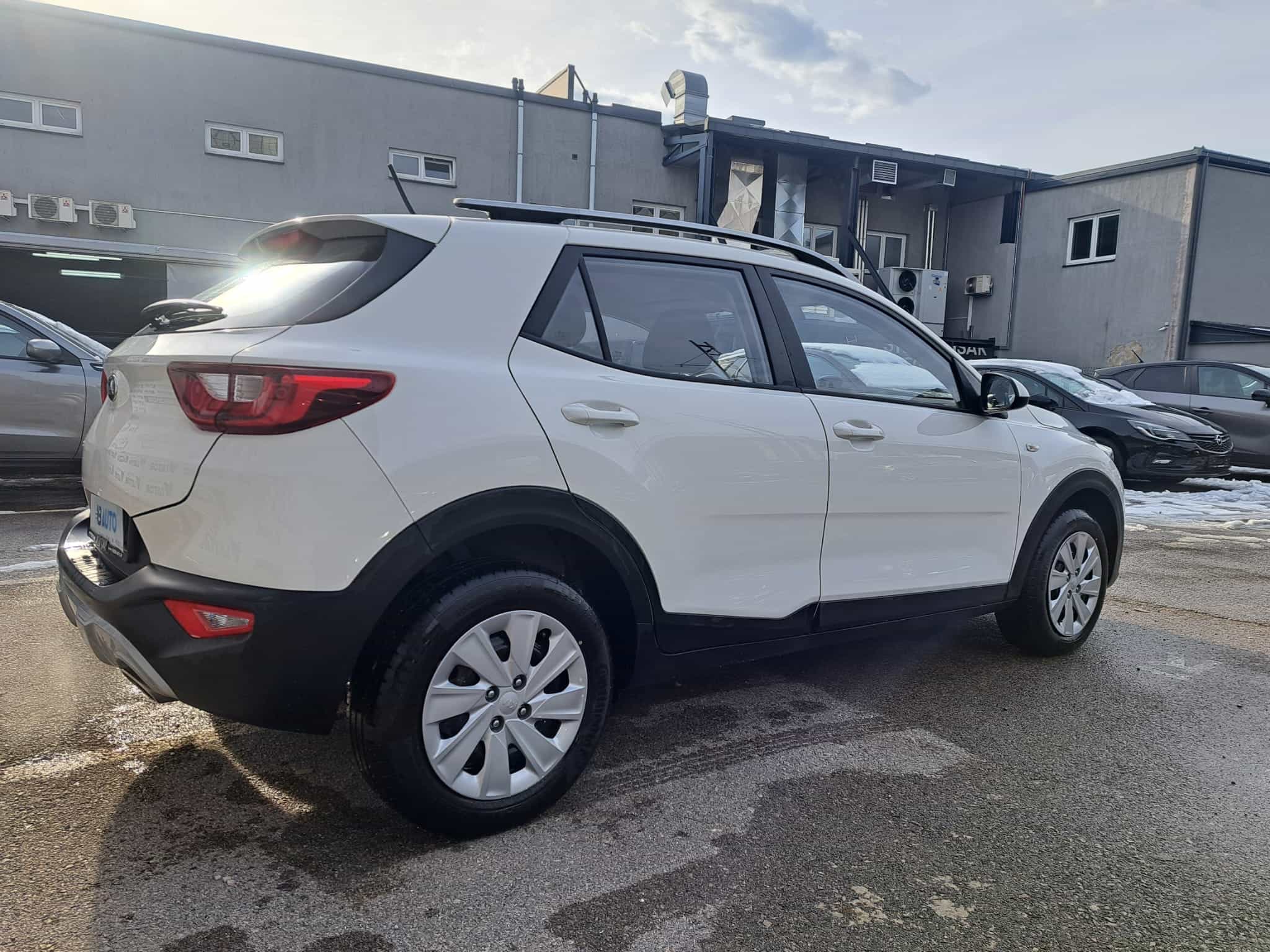 Kia Stonic 1.2 | Fun