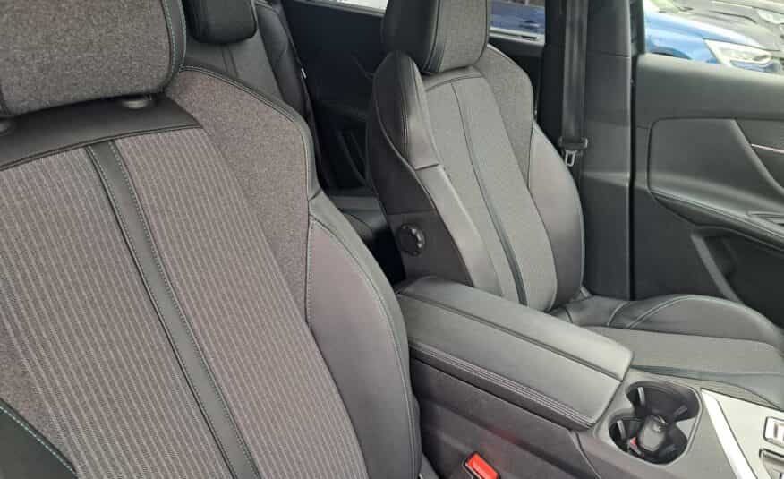 Peugeot 5008 1,5 BlueHDI