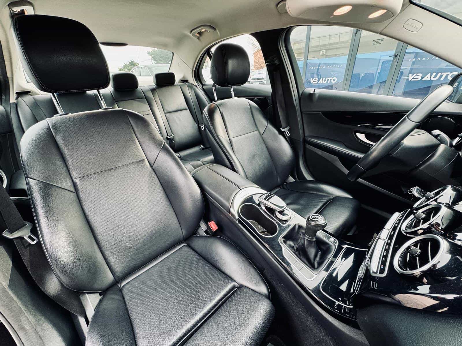 Mercedes-Benz C-klasa 200D