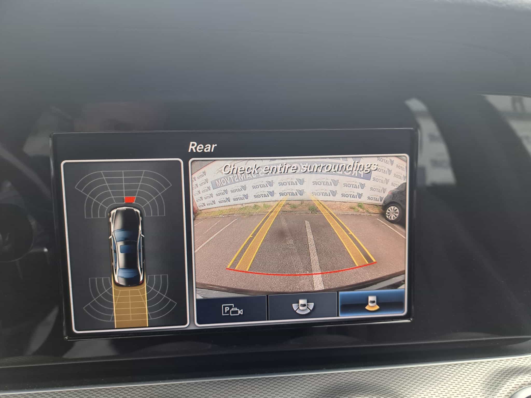 Mercedes-Benz E-klasa 220 D | AUT.