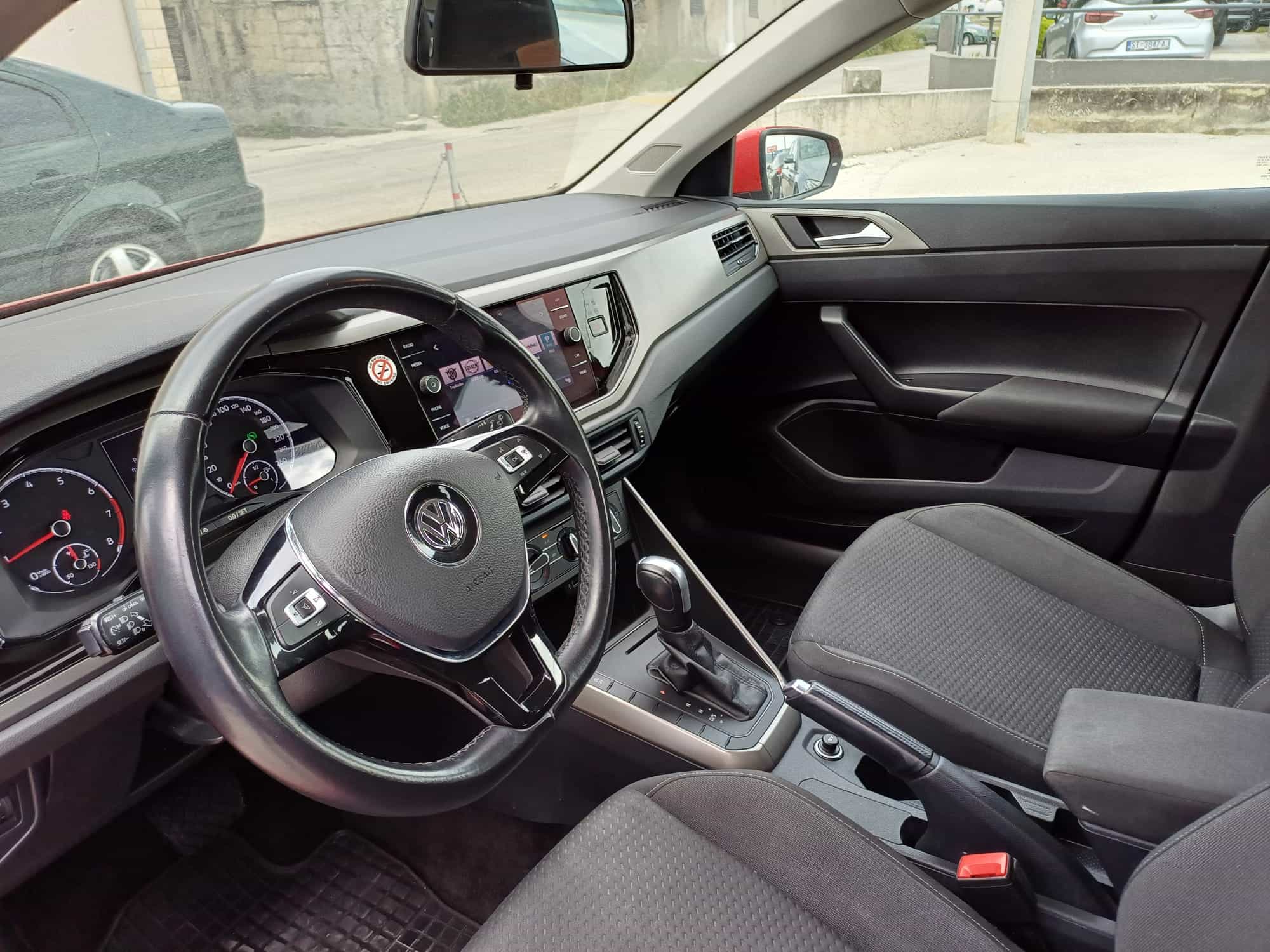 Volkswagen Polo 1.0 TSI AUT.