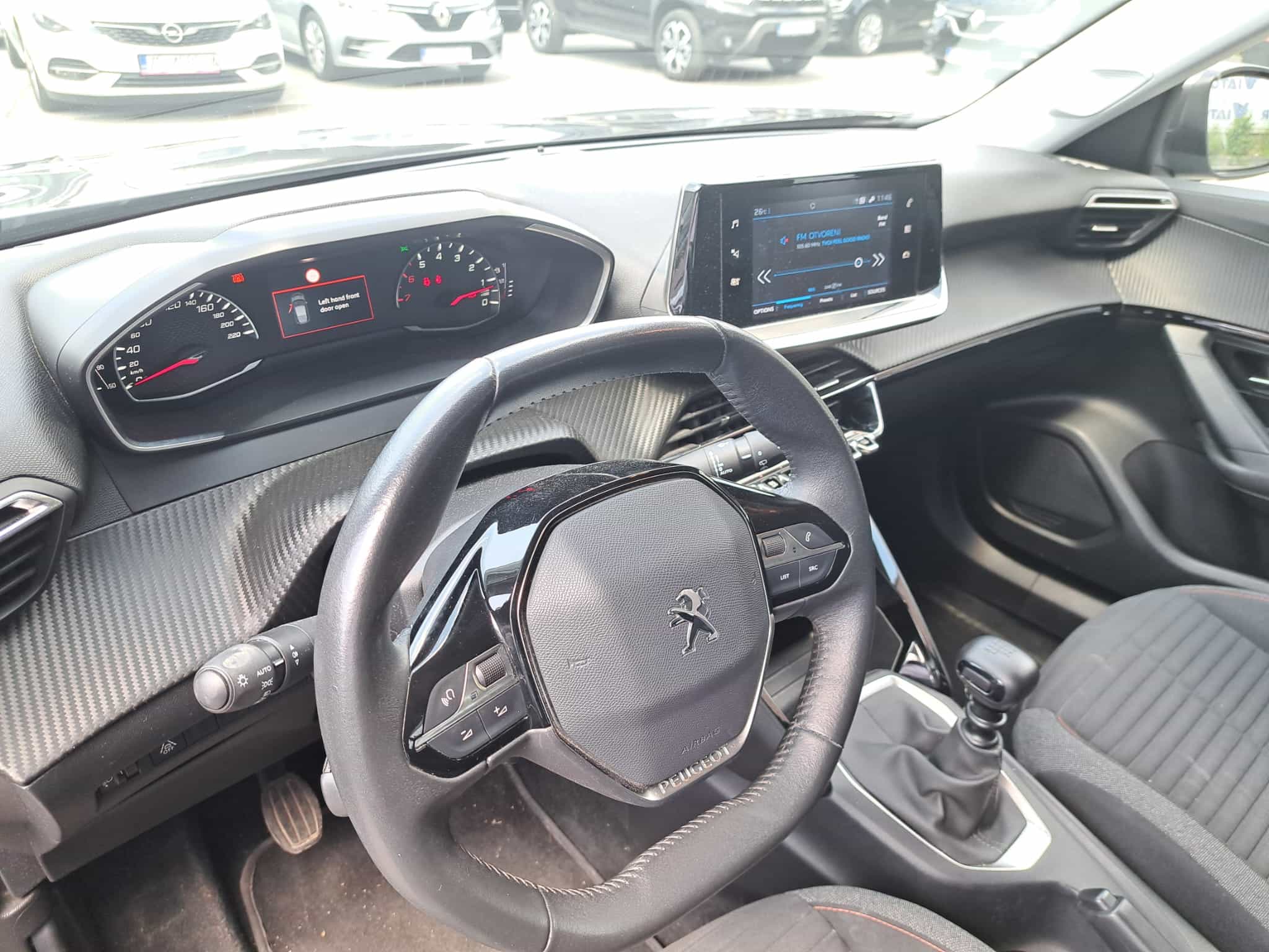 Peugeot 2008 1,2 | Active business