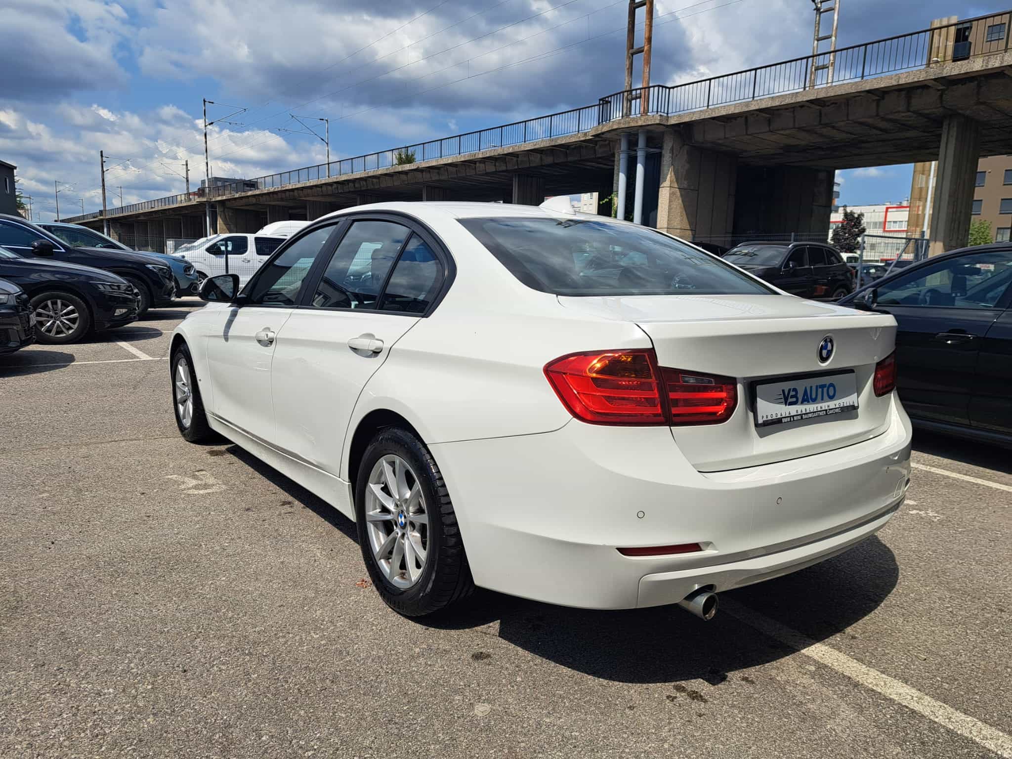 BMW 316D AT