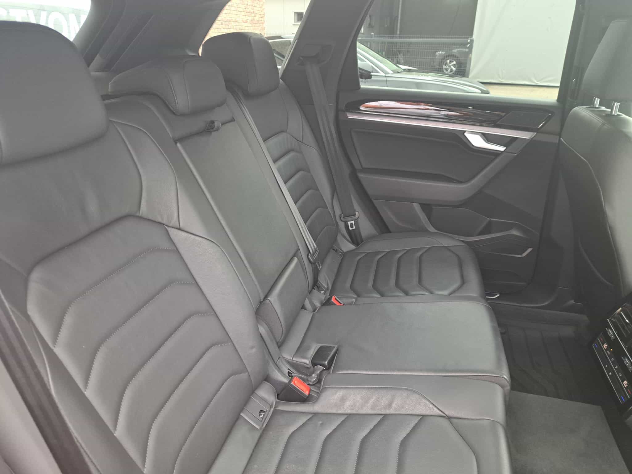 Volkswagen Touareg 3.0 TDI 4×4 AUT.