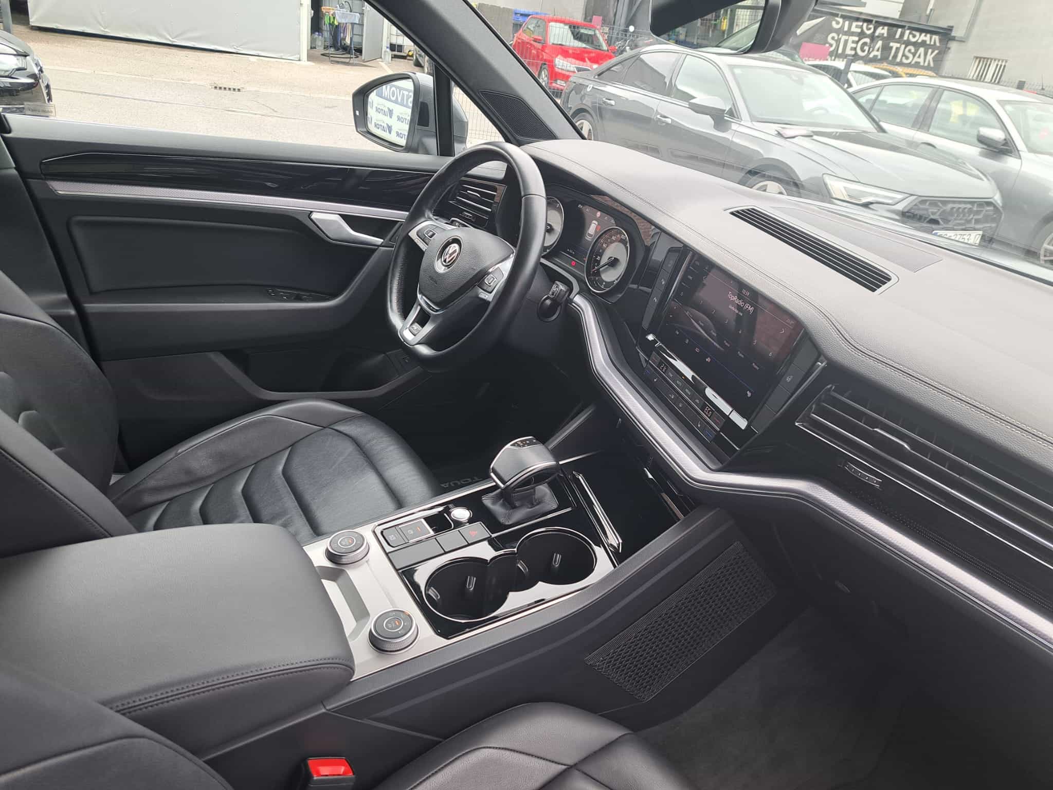 Volkswagen Touareg 3.0 TDI 4×4 AUT.