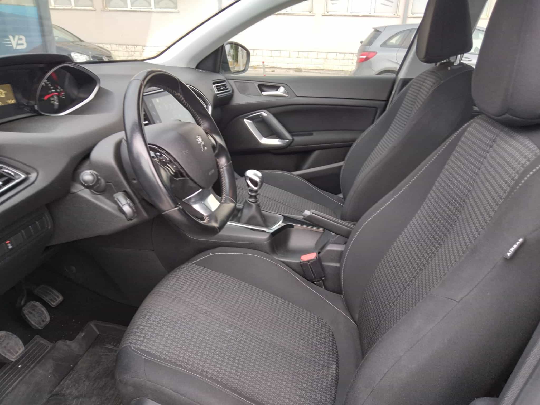 Peugeot 308 1,5 BlueHDi