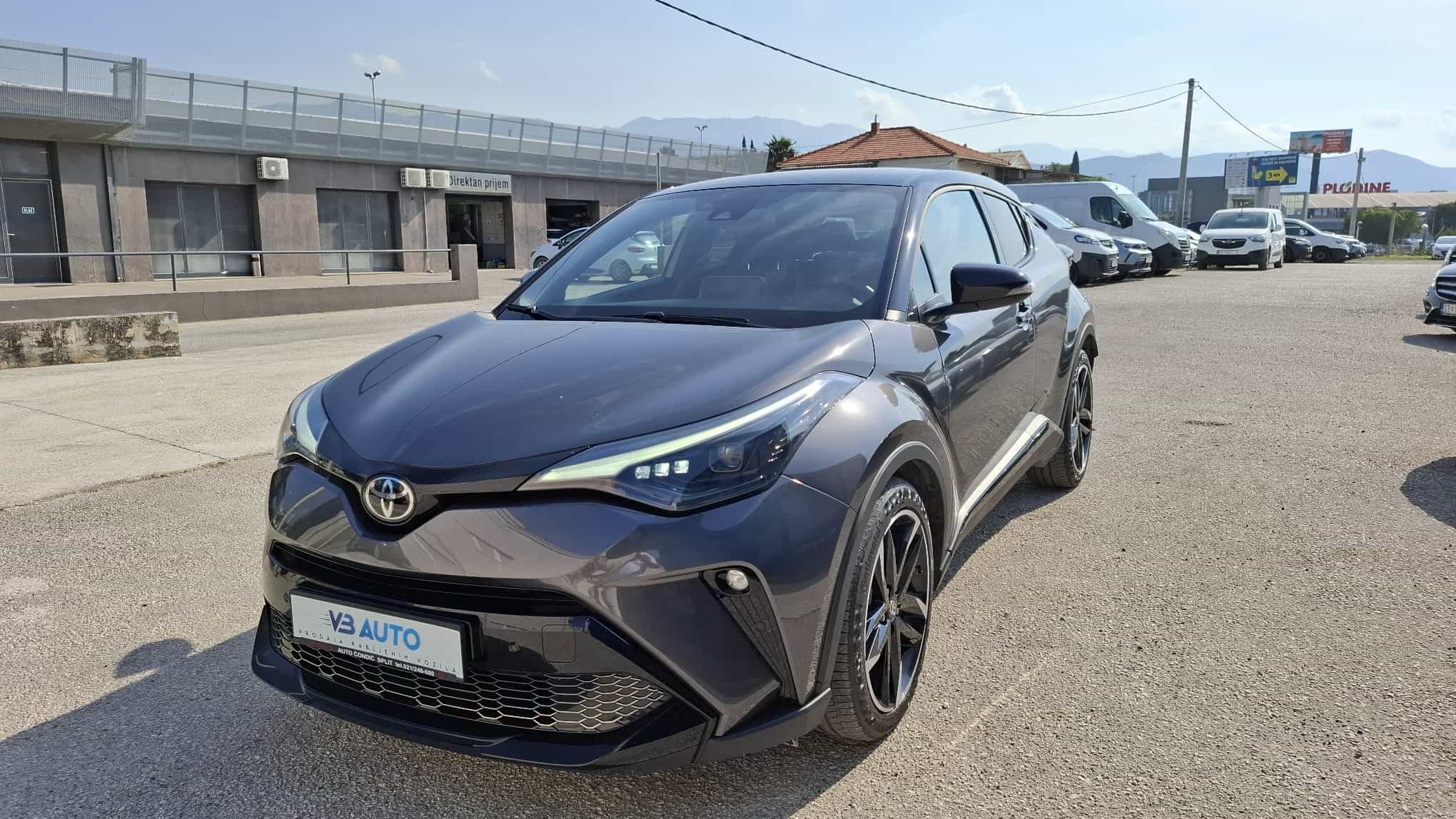 Toyota C-HR 1,8 AUT. | GR