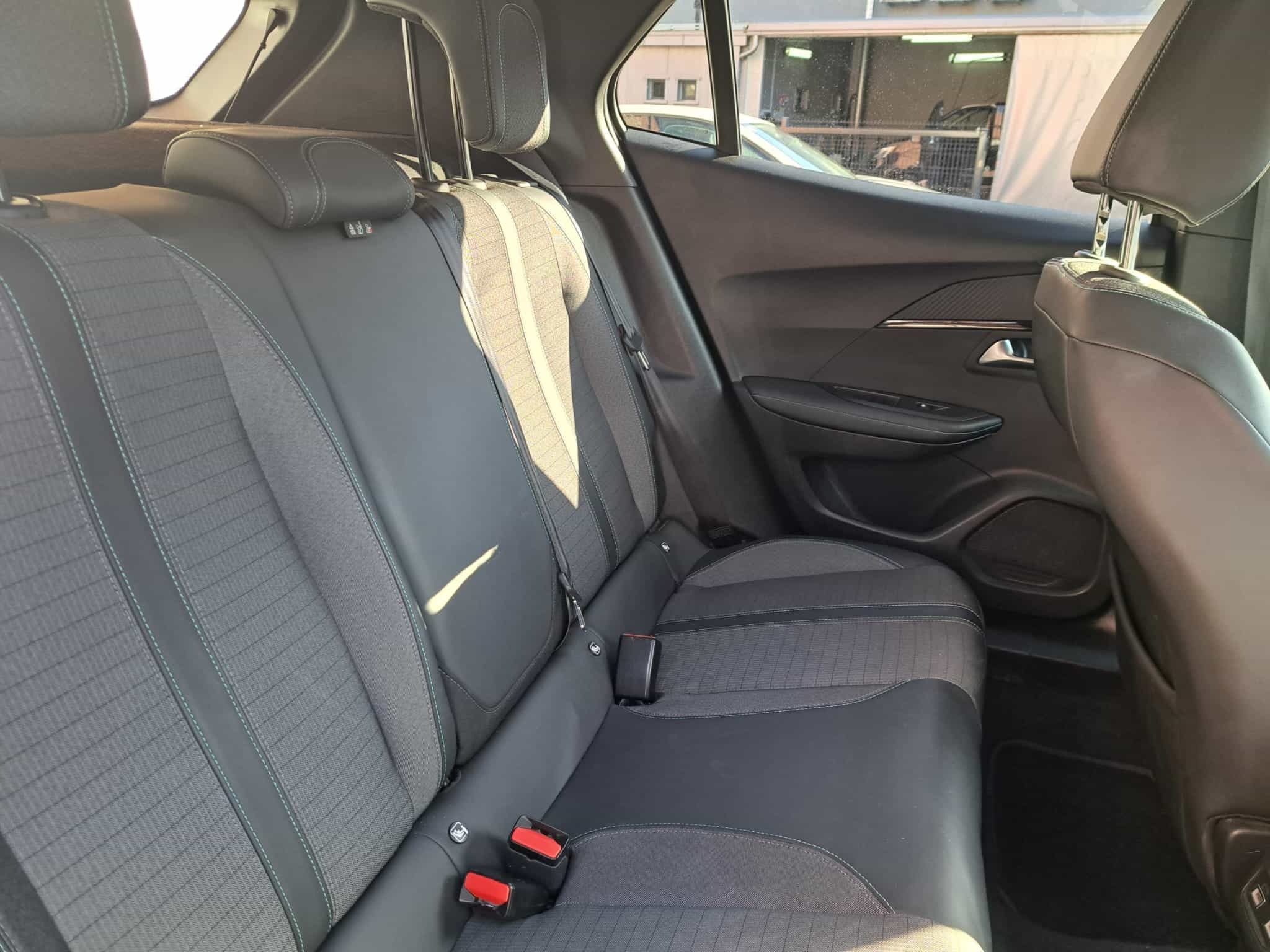 Peugeot 2008 1.2 AUT.