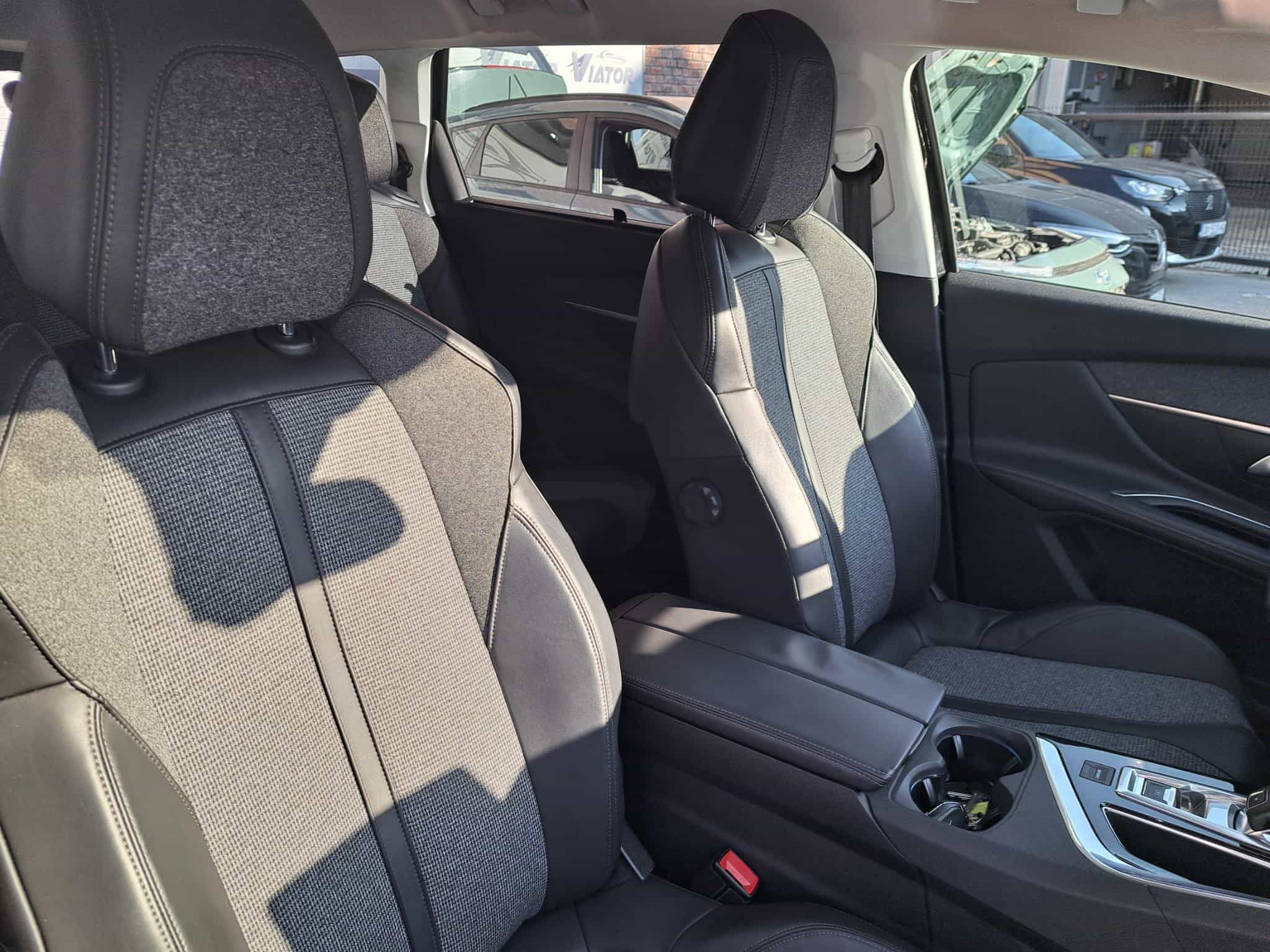 Peugeot 5008 1,6 BlueHDI