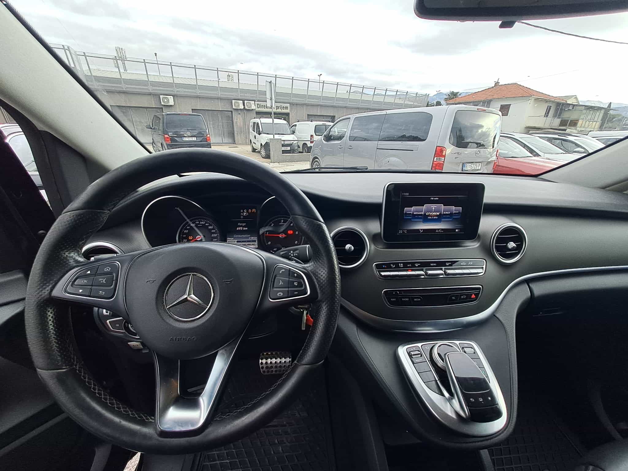 Mercedes-Benz V-klasa 220 CDI | AUT. |