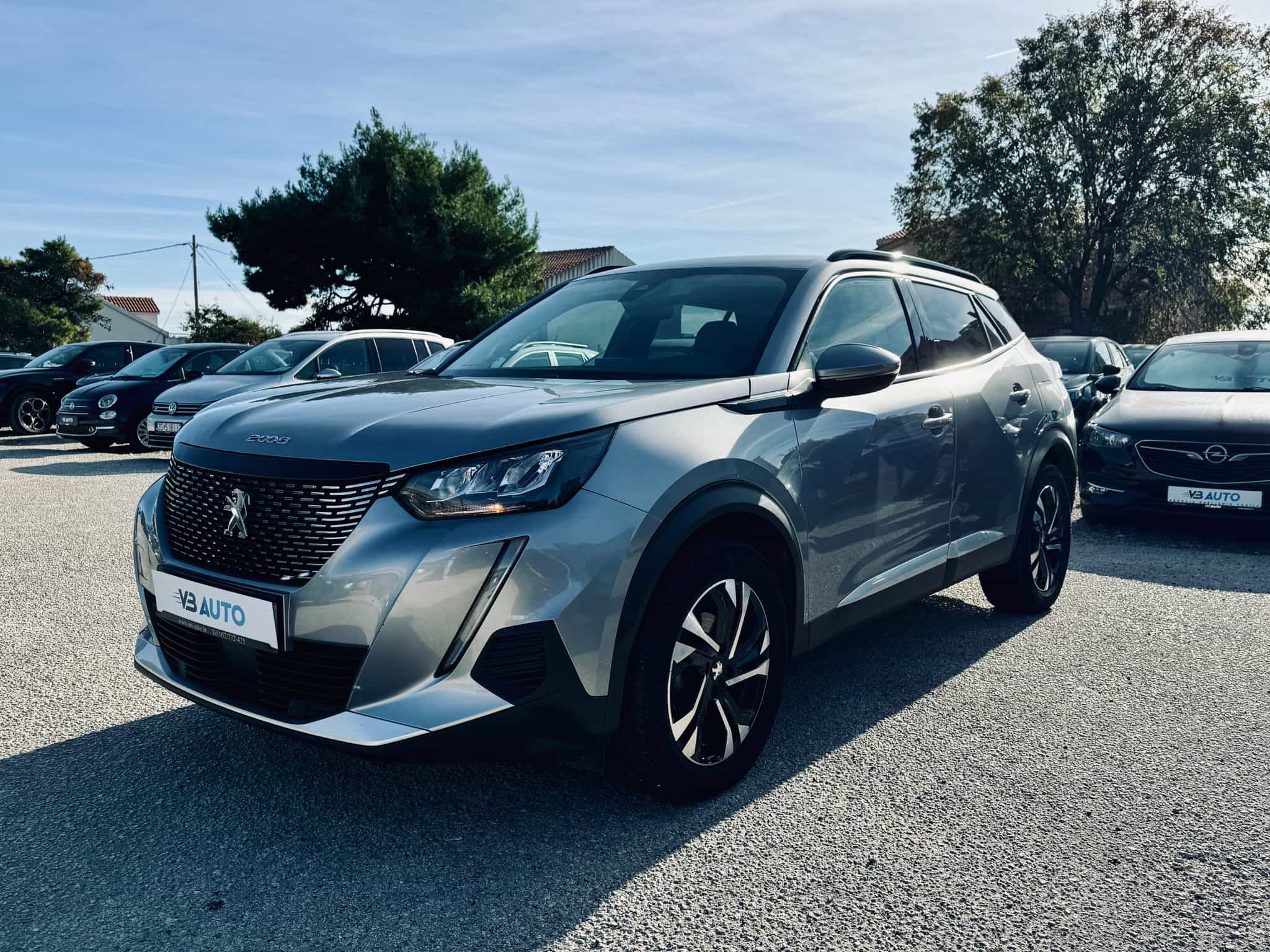 Peugeot 2008 1,2 | AUT.