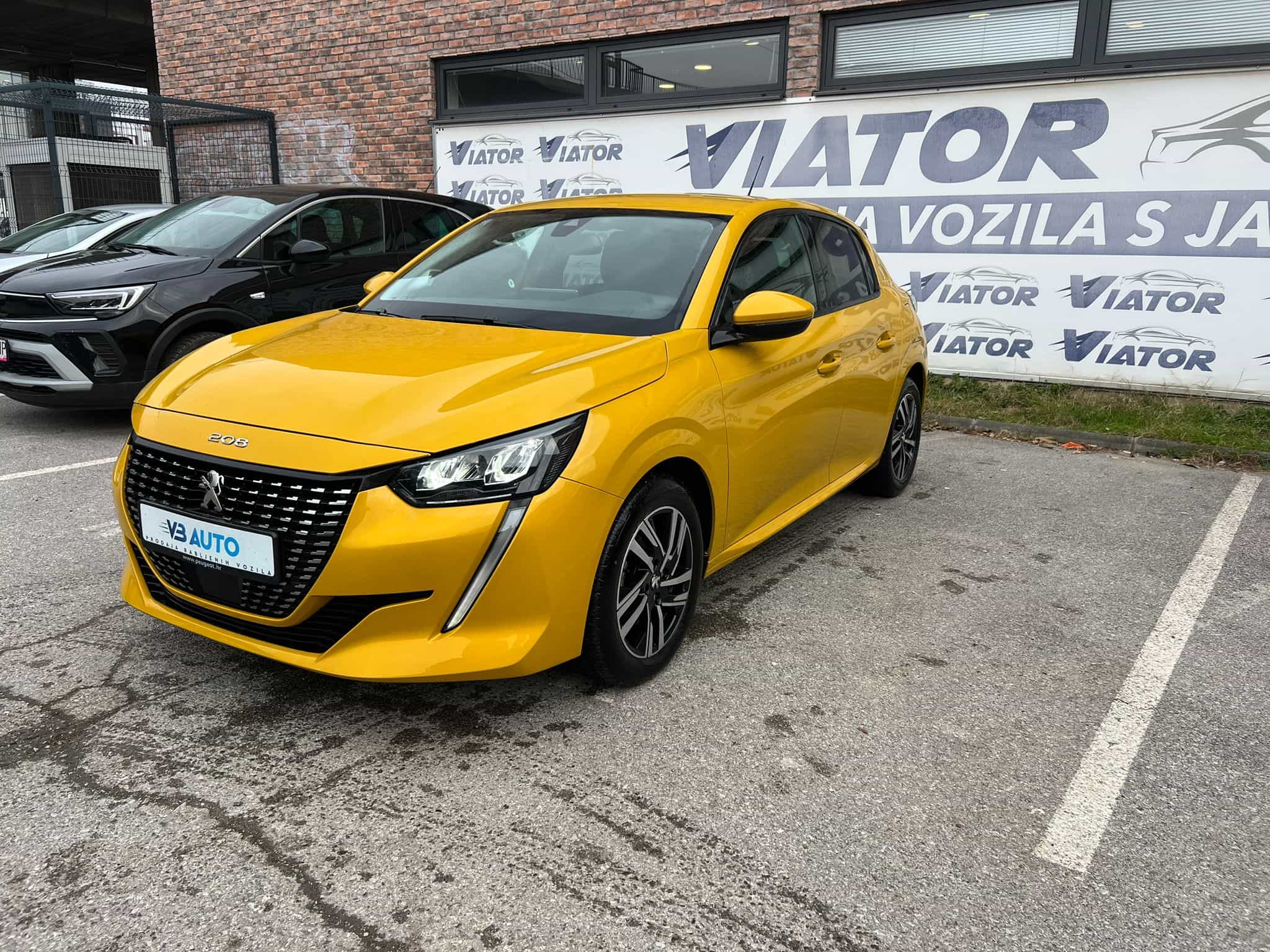 Peugeot 208 1.2 AUT.