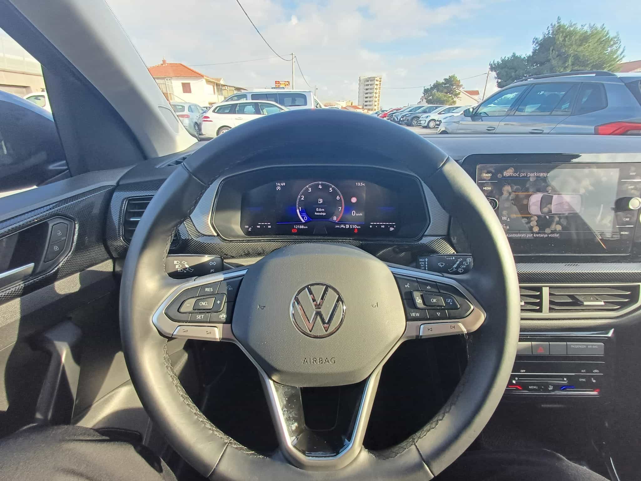 VW T-Cross 1,0 TSI | HR | SERVISNA | JAMSTVO |