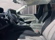 Peugeot 3008 ROADTRIP Hybrid 225 e-EAT8 | HR | SERVISNA | JAMSTVO