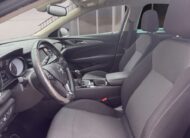 AKCIJA!!! Opel Insignia 1,6 CDTI | HR | SERVISNA | JAMSTVO
