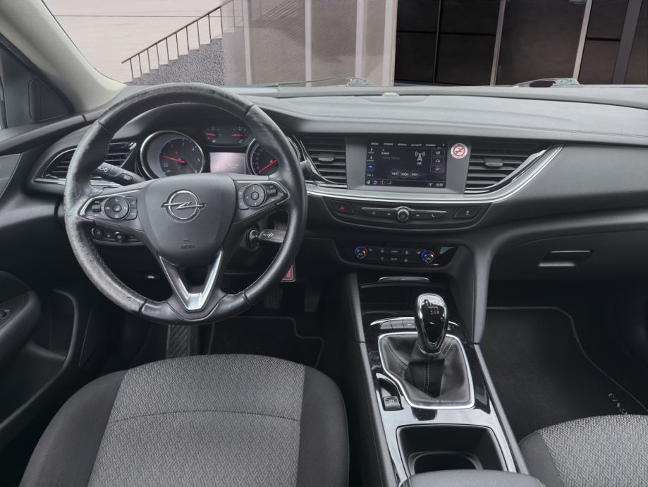 AKCIJA!!! Opel Insignia 1,6 CDTI | HR | SERVISNA | JAMSTVO