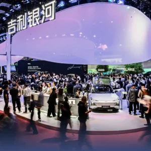 geely-4