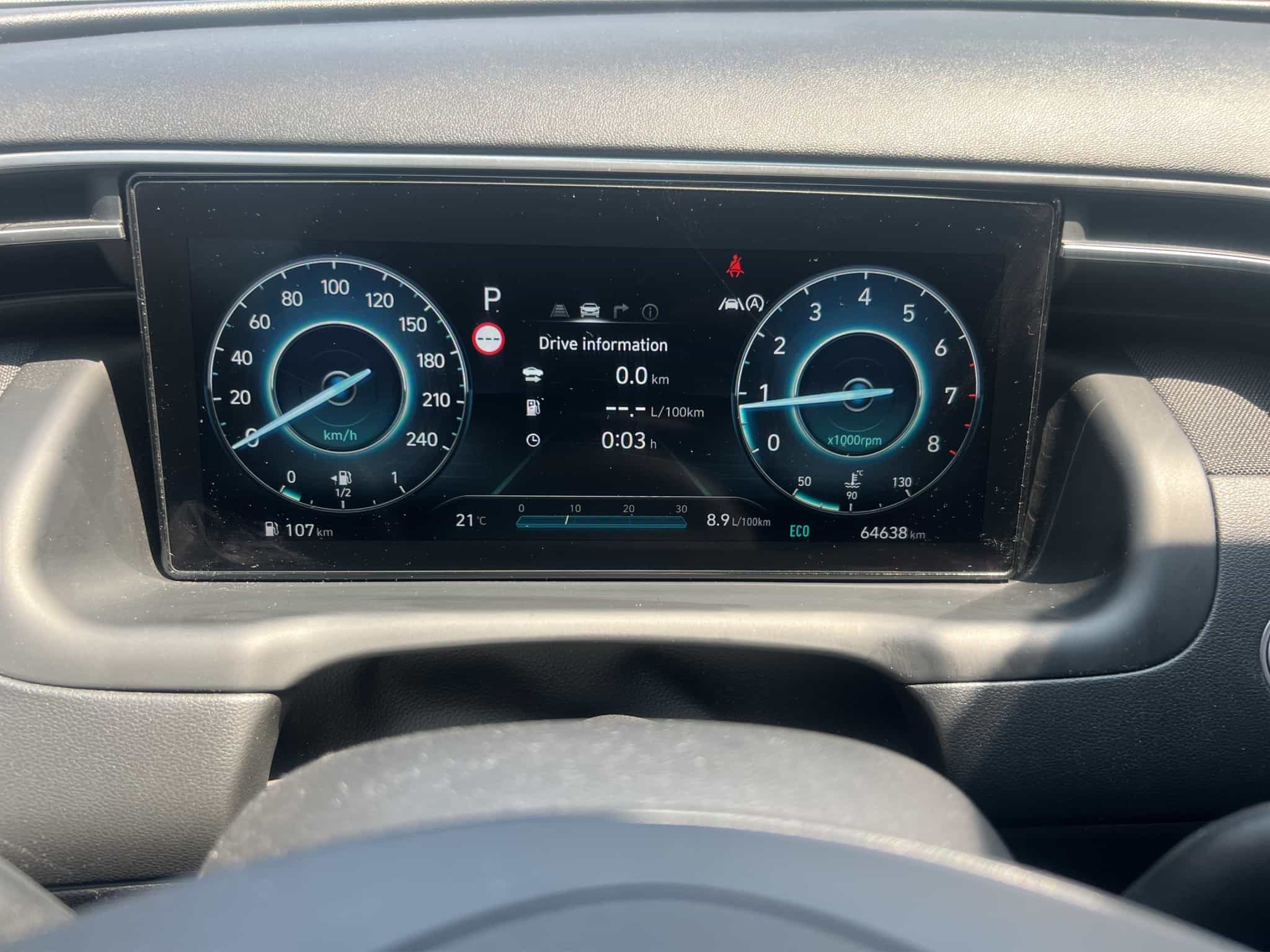 Hyundai Tucson 1.6 T AUT. HR| SERVISNA | JAMSTVO|