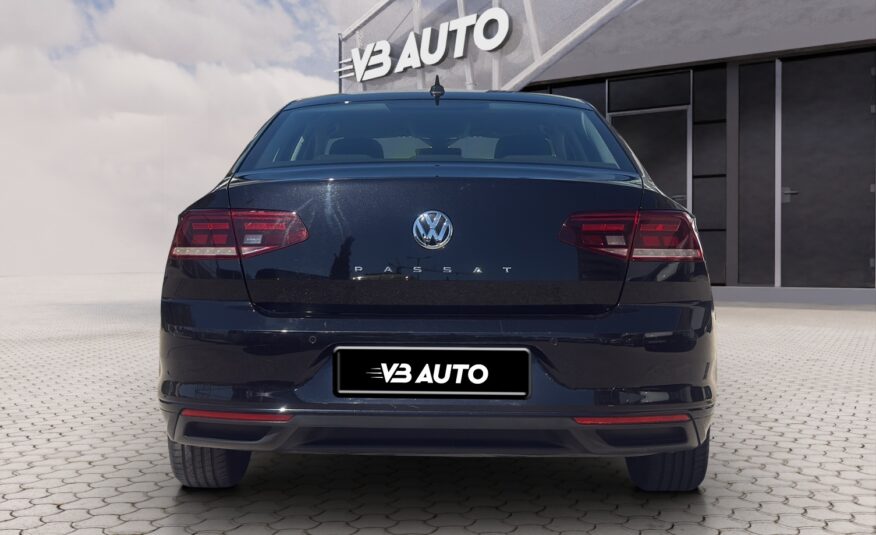 VW Passat 2,0 TDI AUT. | HR | SERVISNA | JAMSTVO