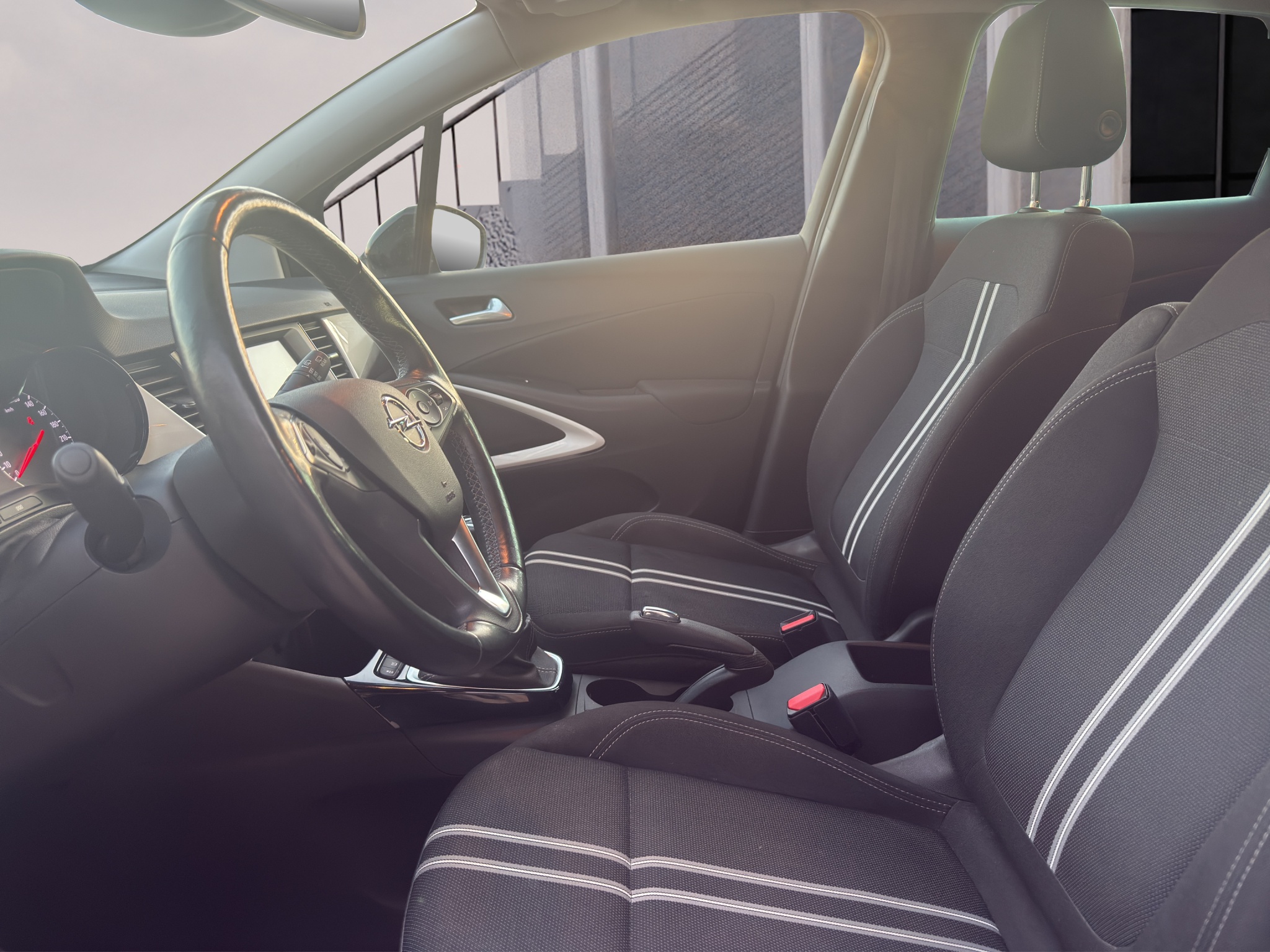 Opel Crossland X DESIGN I TECH 1.2 XHL | HR | SERVISNA | JAMSTVO |